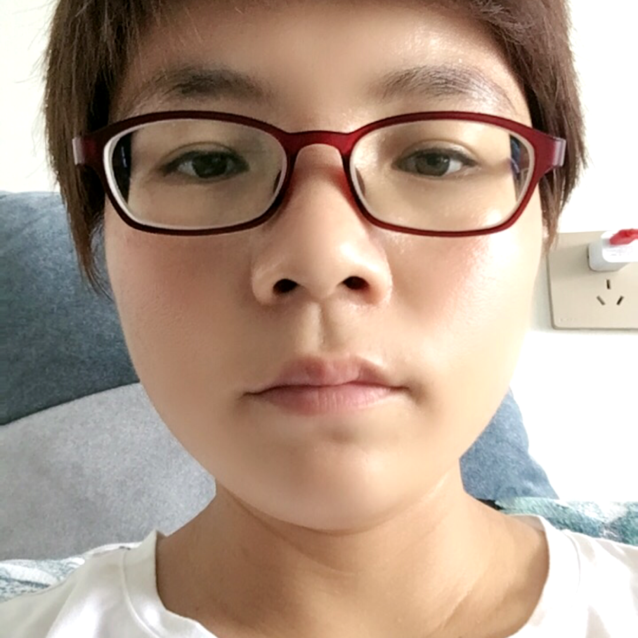 外套放弃黯然的照片