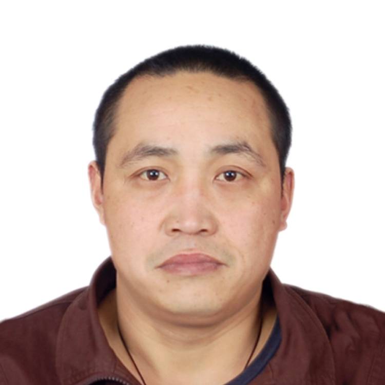 迷茫的宅男的照片