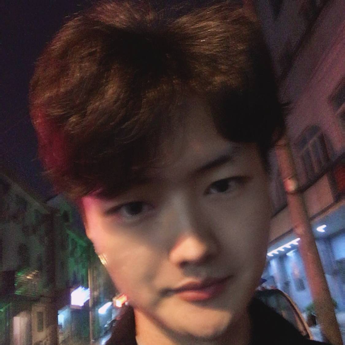 碧影虚心的照片