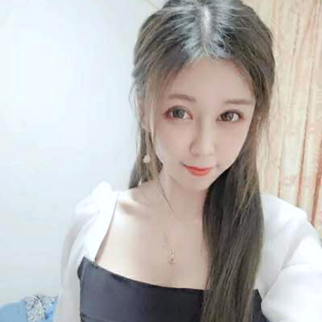 心锁斯文的照片