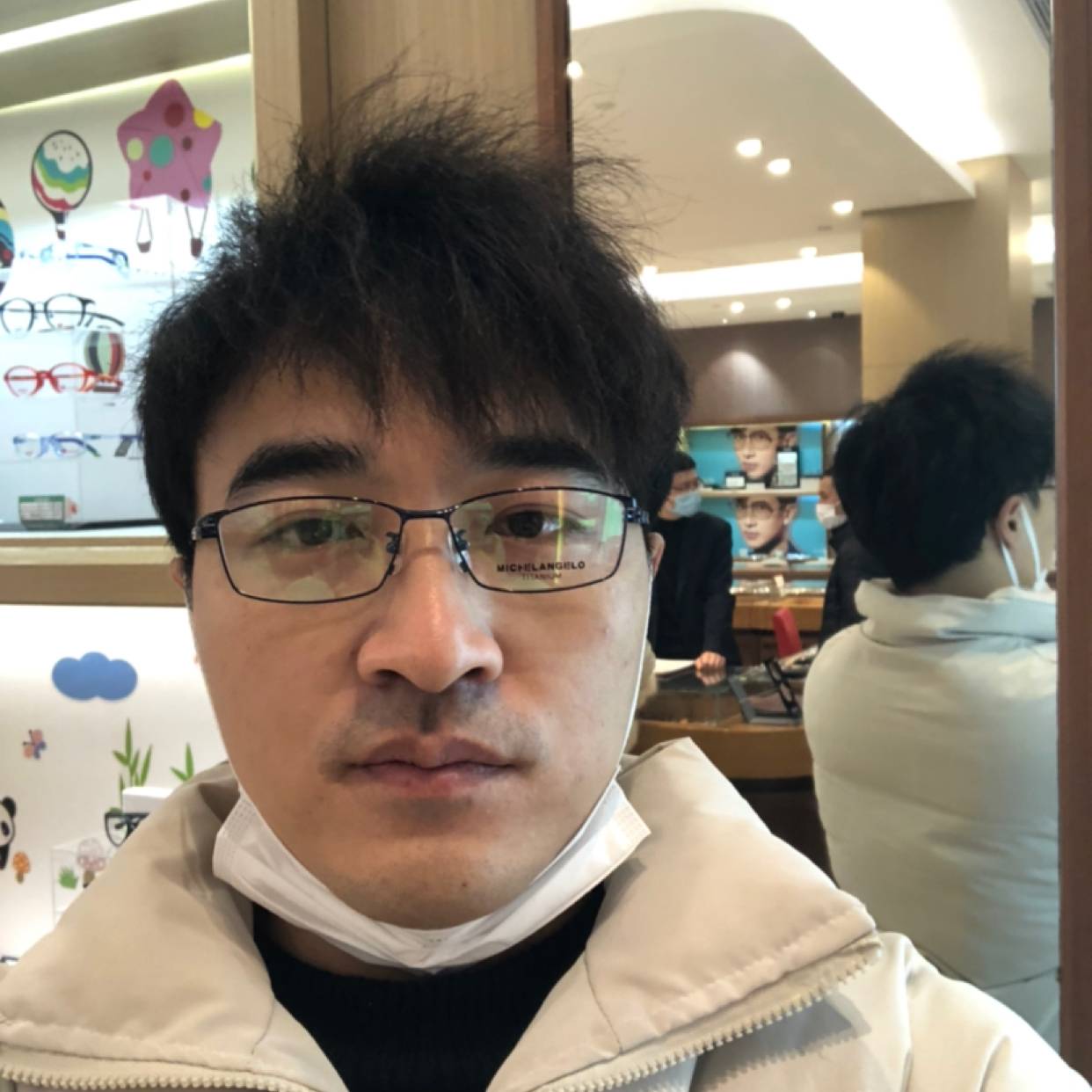 母鸡泪了高兴的照片