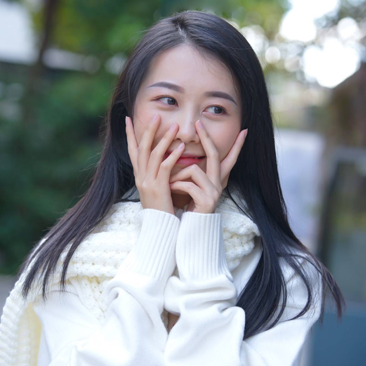 。安然自若。的照片