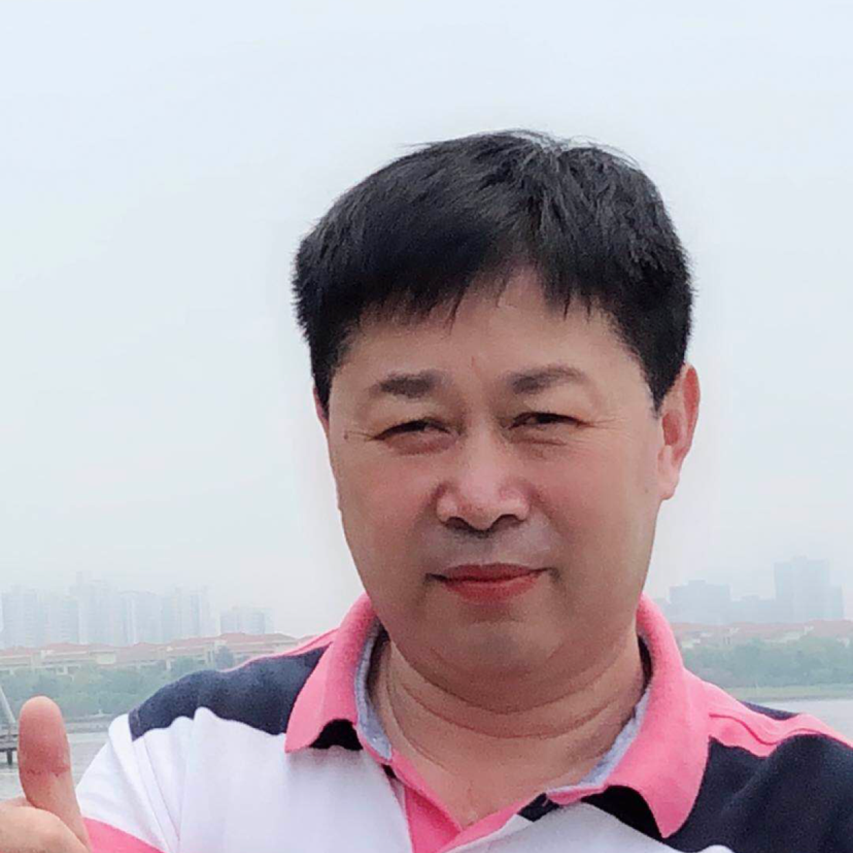 走遍天涯海角来寻的照片