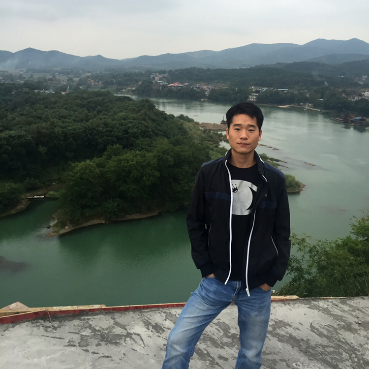 玖零后小四的照片