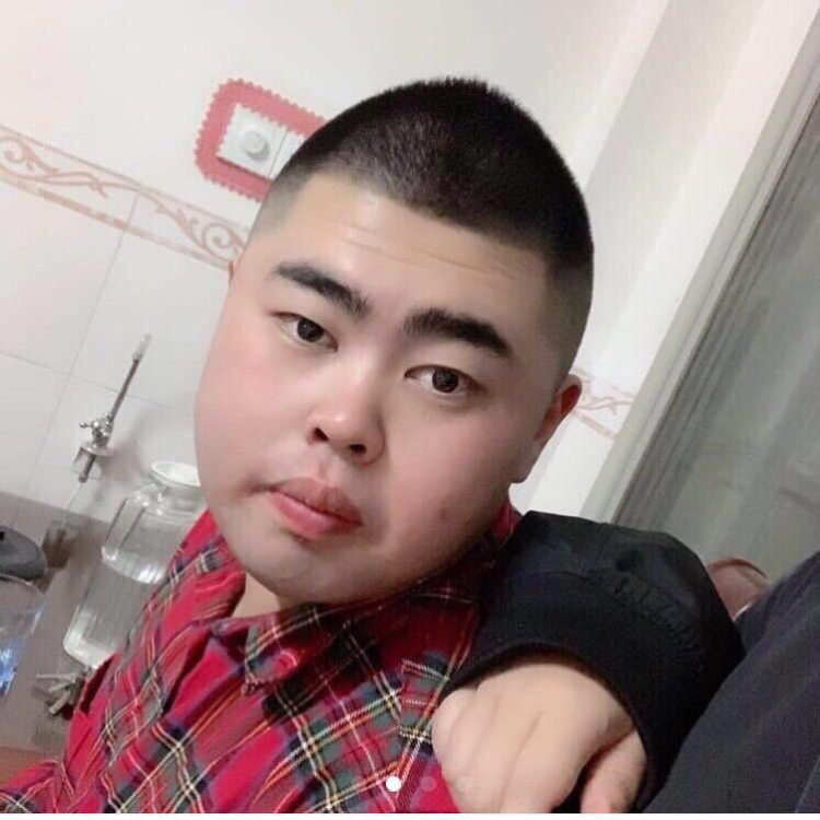 纪水庭的照片