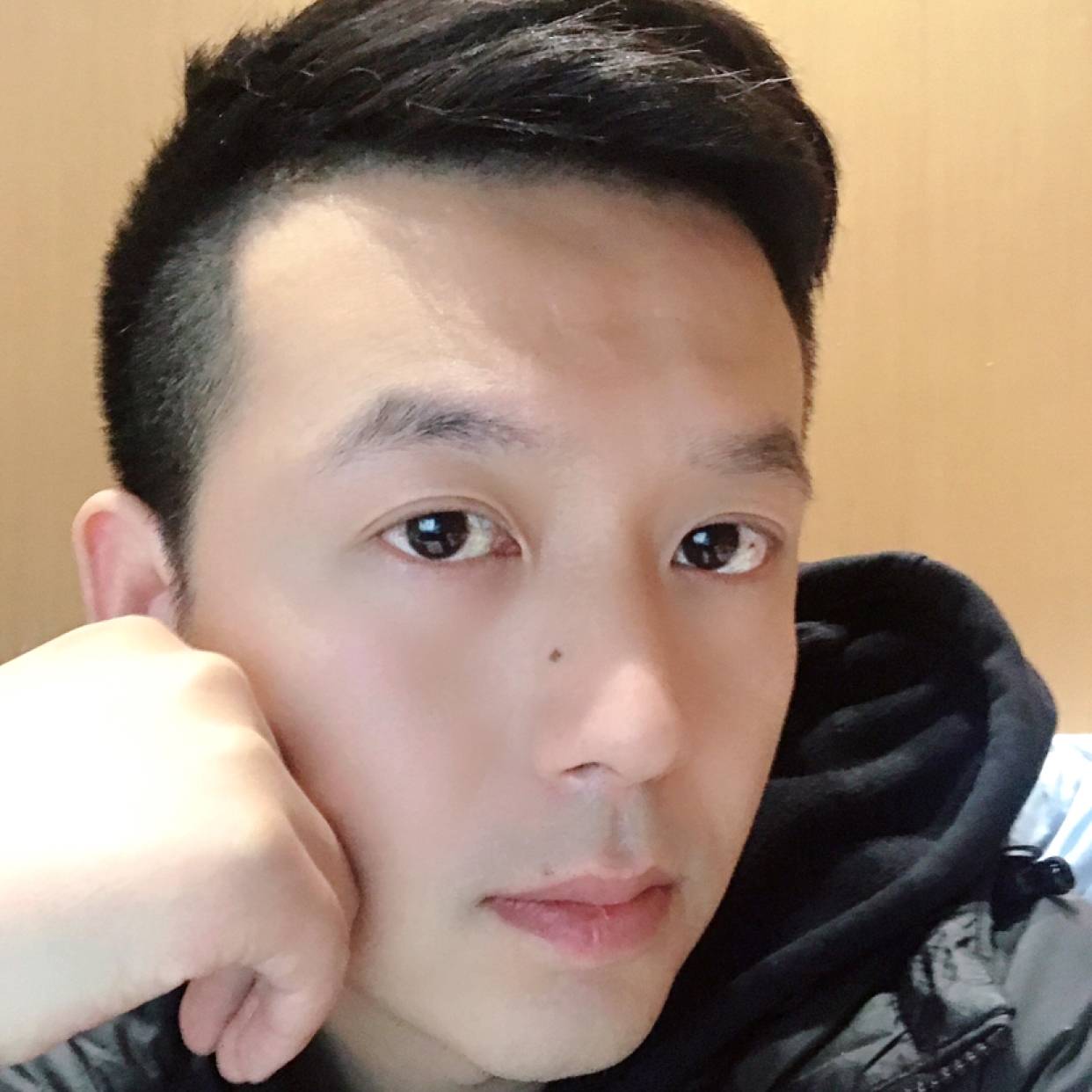 无可取代的矫情的照片