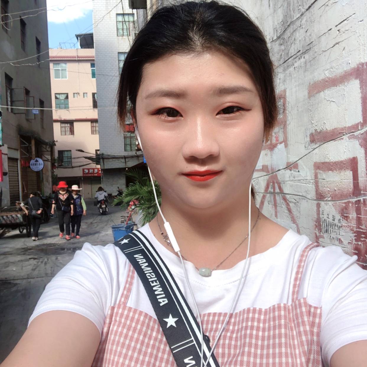 无情漫步青衫的照片