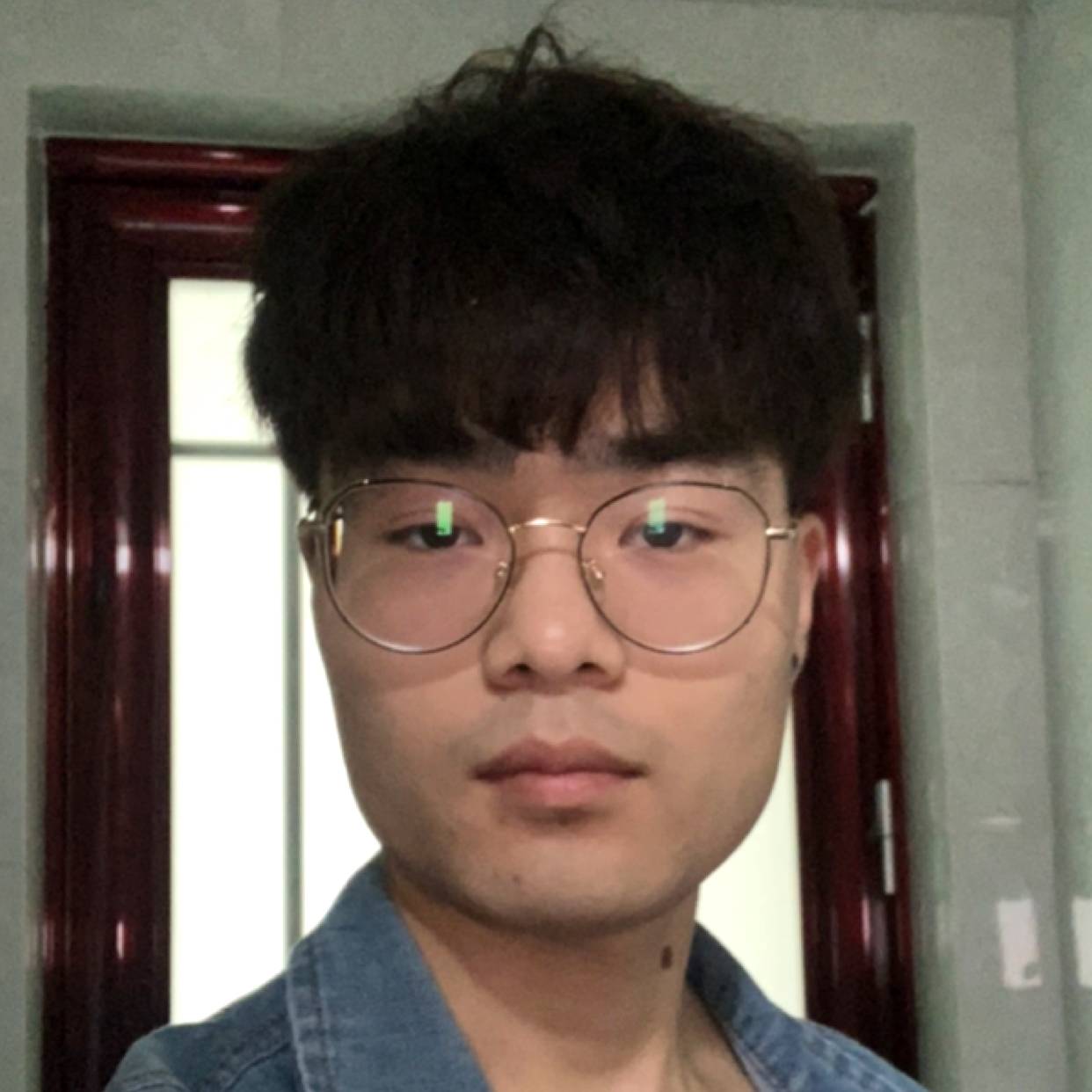 哈哈嗨ing的照片