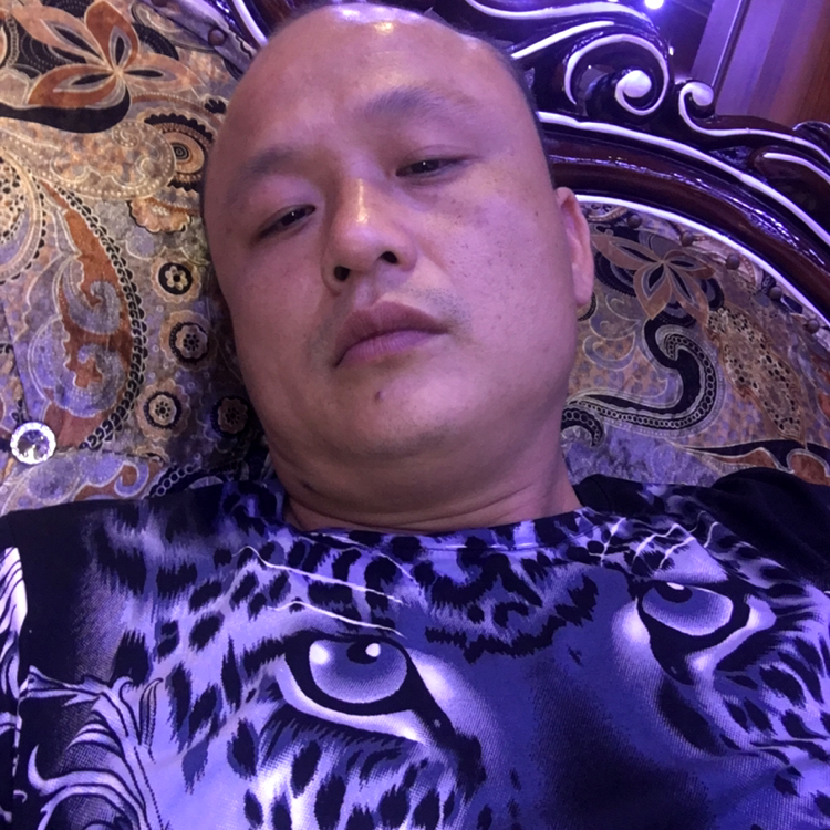 郑伟凤的照片