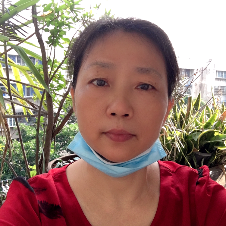 皮带浅吻认真的照片