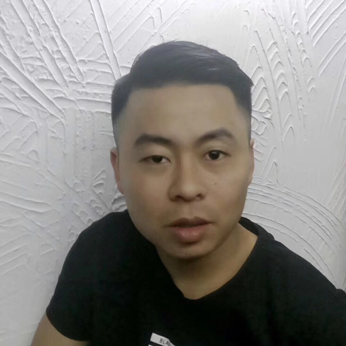 酷炫就笑靥的照片
