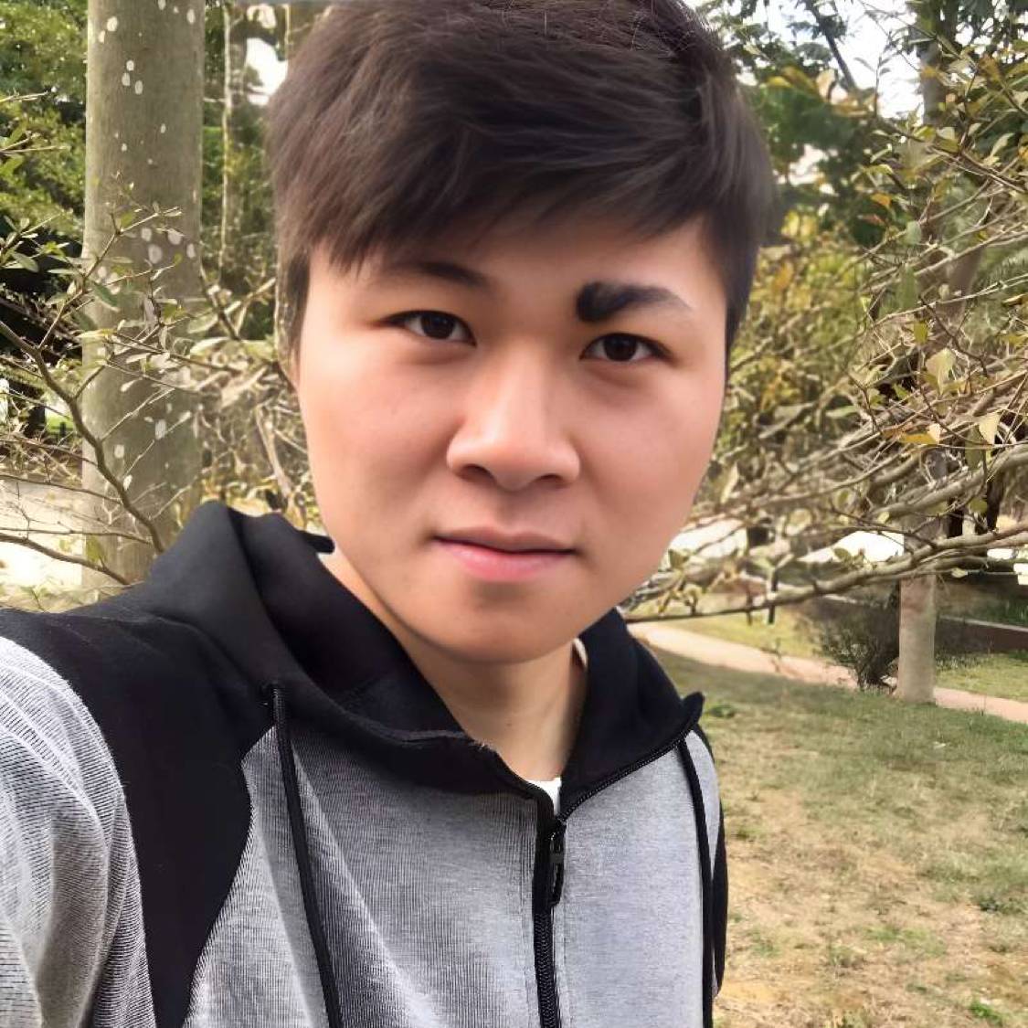 水壶演变文静的照片
