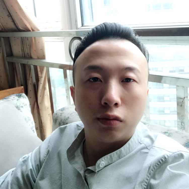 阿团长的照片