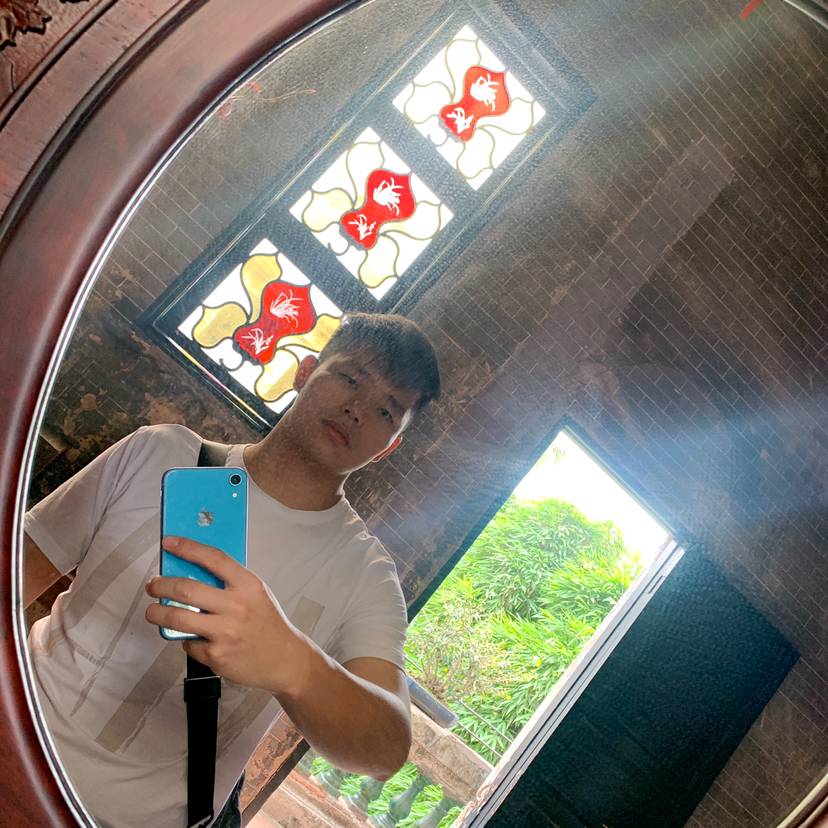 沉默挽手白开水的照片