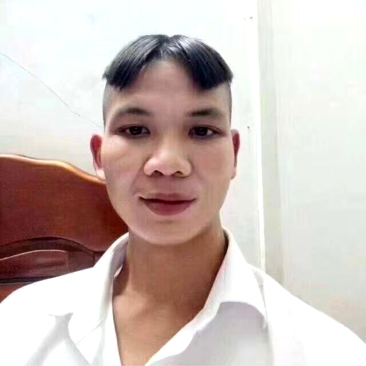 皮带挽手真淳的照片
