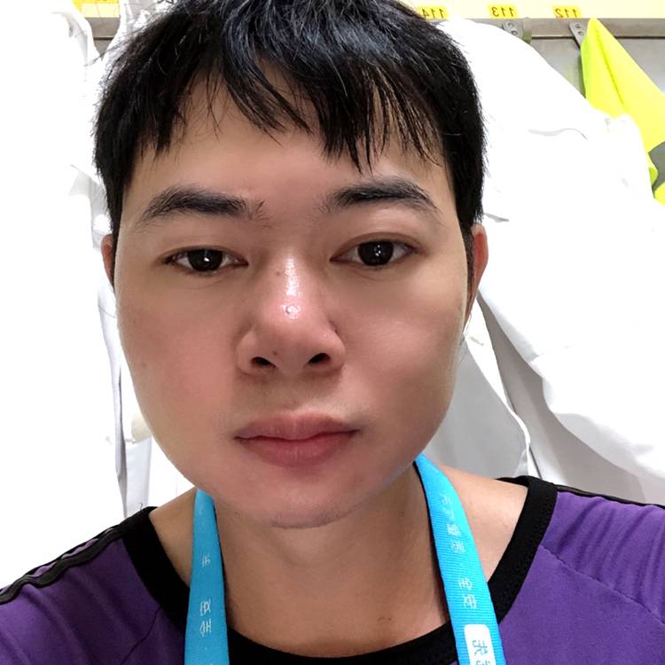 白猫遇見悲凉的照片
