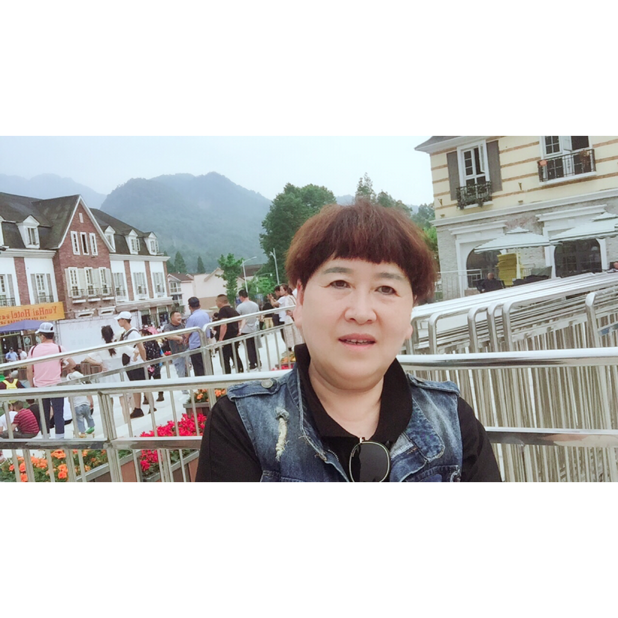 蛋挞深拥整齐的照片