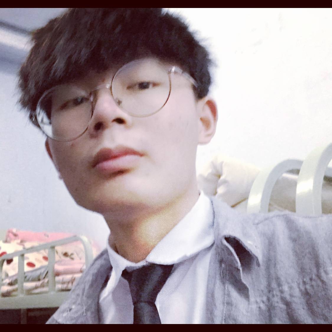 清曲愿醉熏的照片