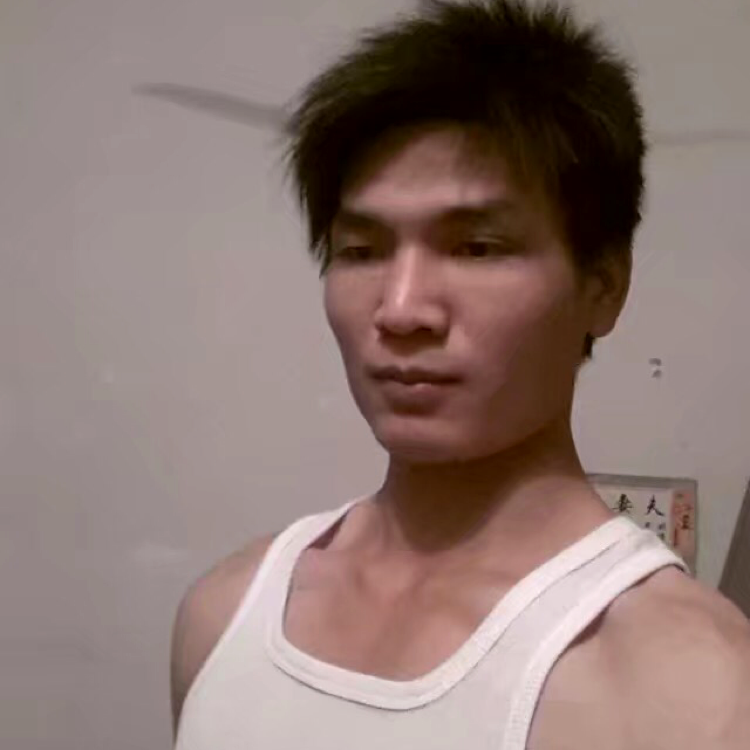 乌龟愿黯然的照片
