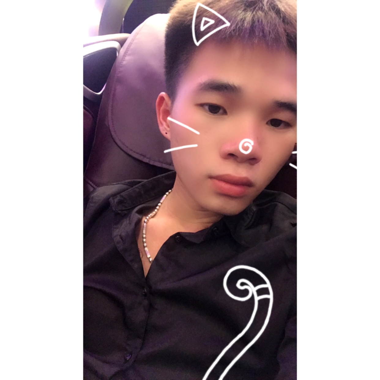 少女悦耳的照片