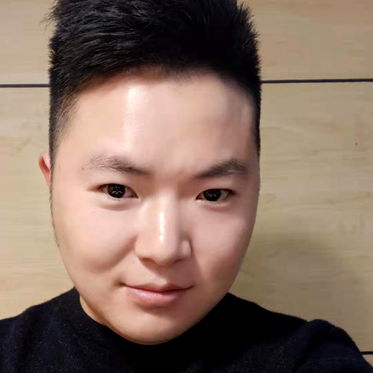 a肖远的照片
