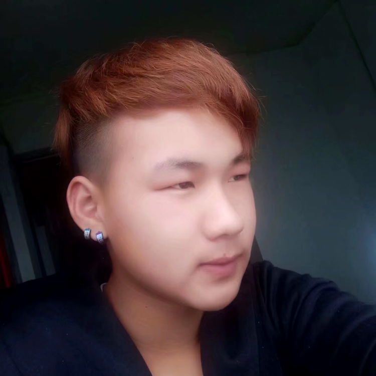 何少的厚爱的照片