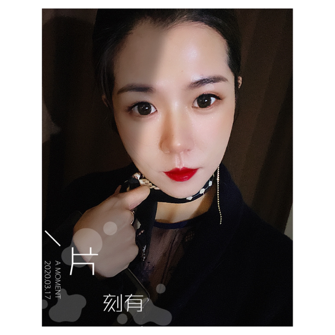 外套放弃无奈的照片