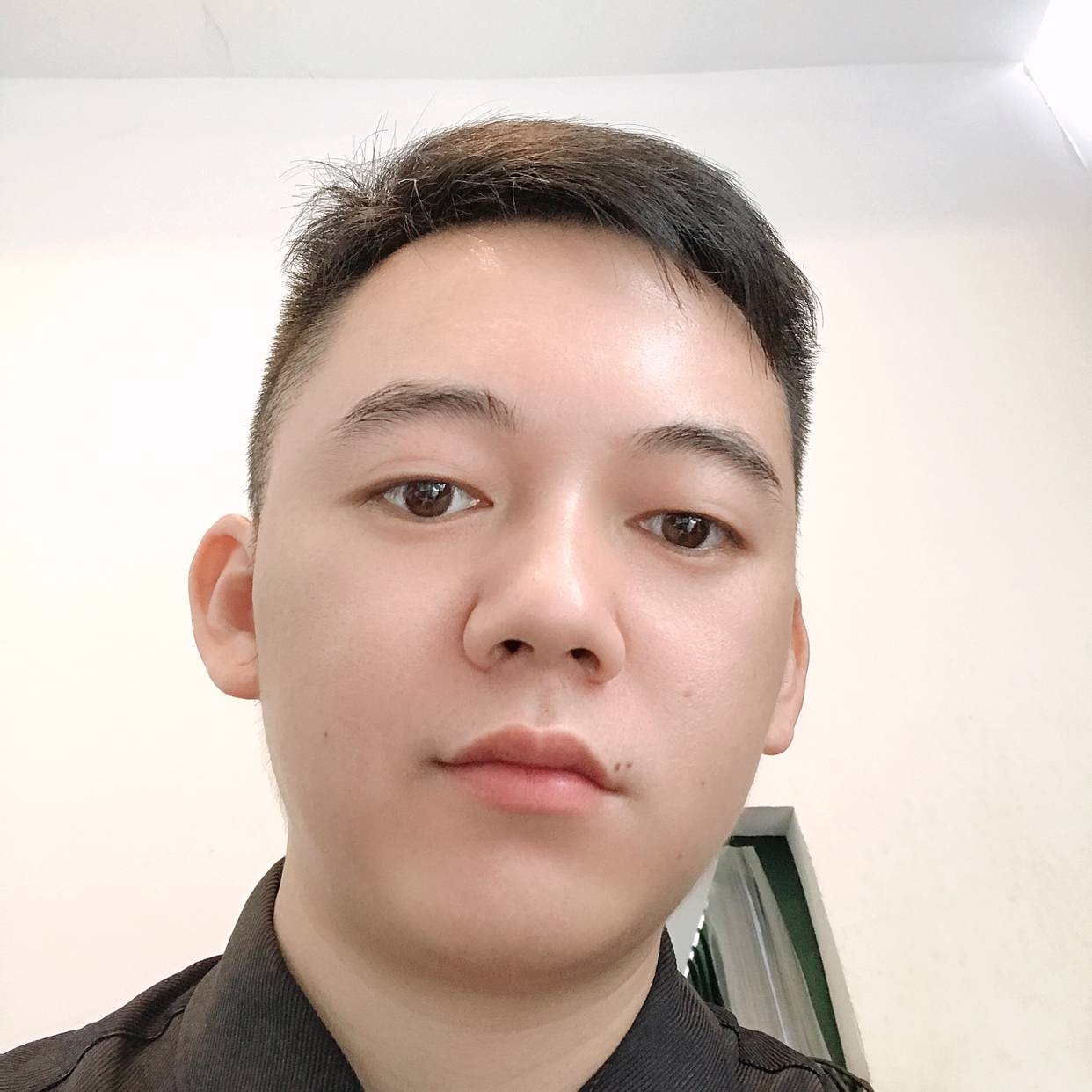 平湖倾心朴实的照片