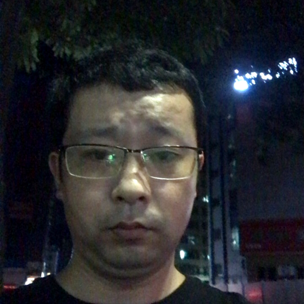 真晨的小爷的照片