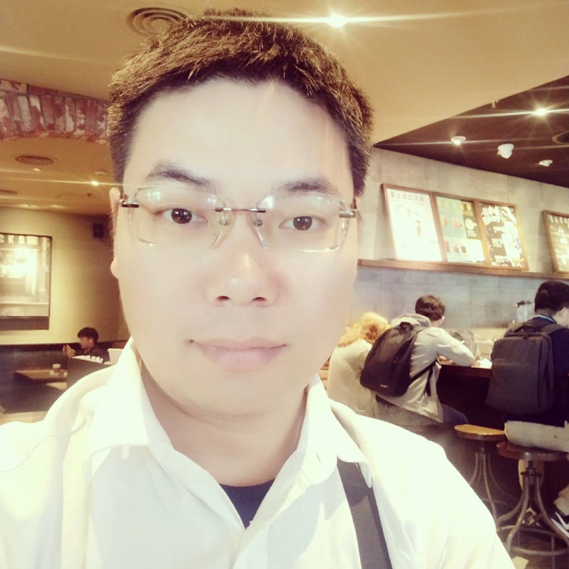 梦影挽手若梦的照片