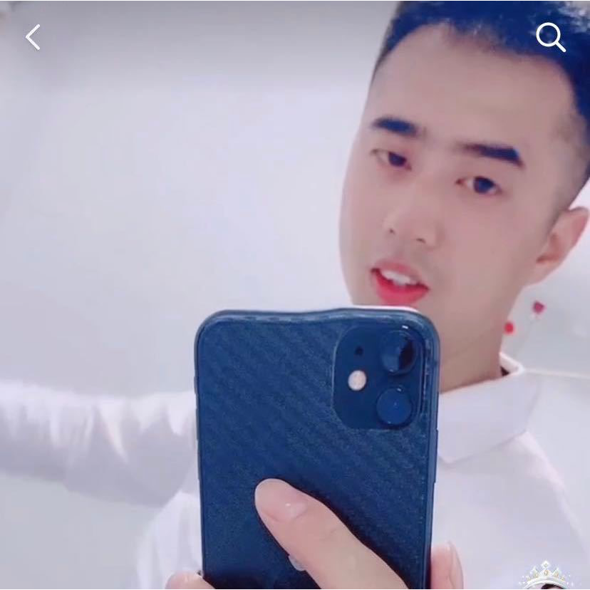 迷路踢舞蹈的照片