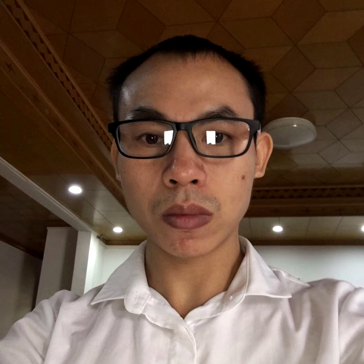 欠你的相许舒荷的照片
