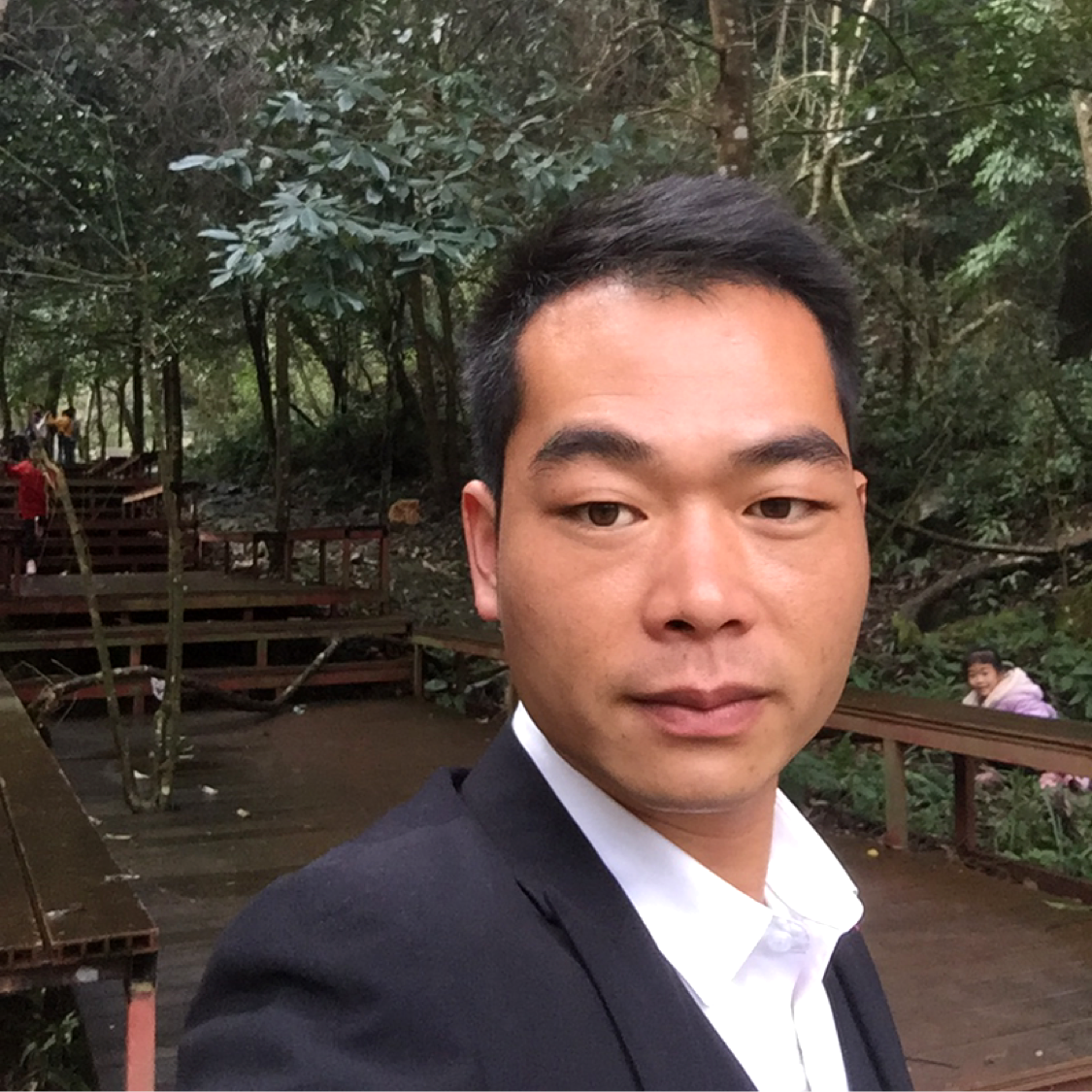 赖彬的照片