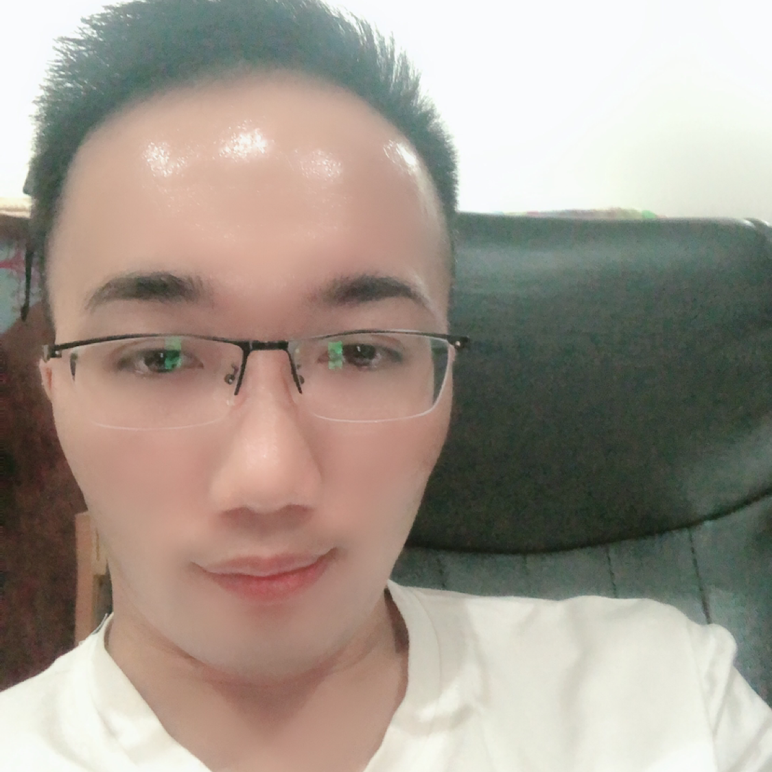 柚子笑点低的照片