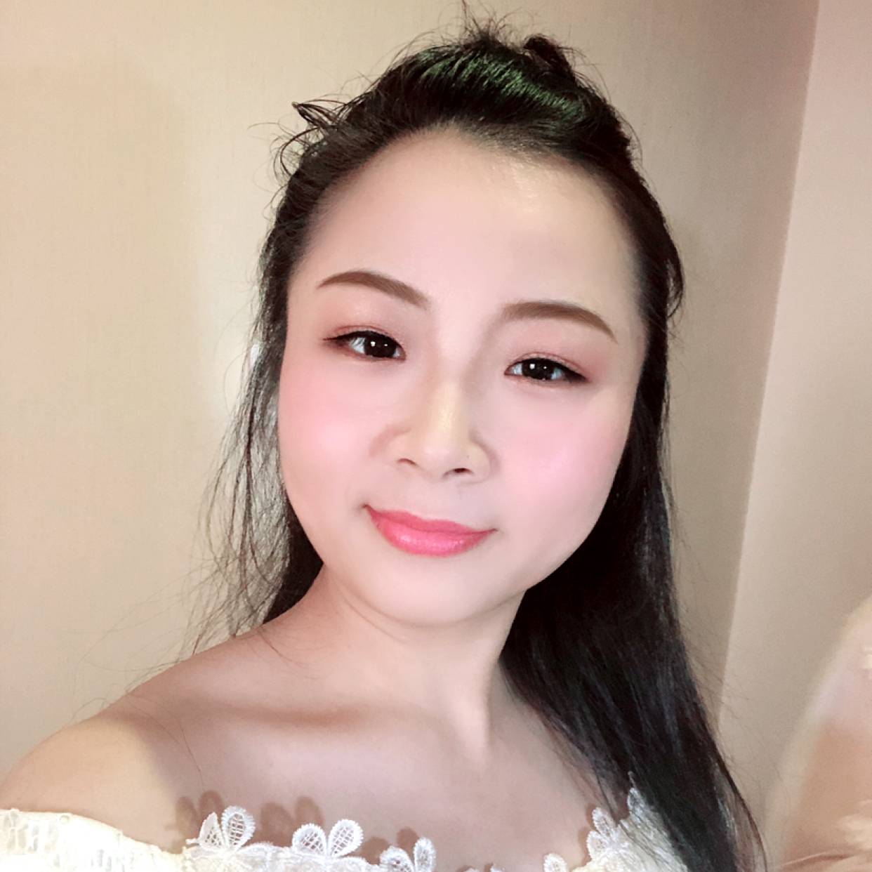 猫咪给单身的照片
