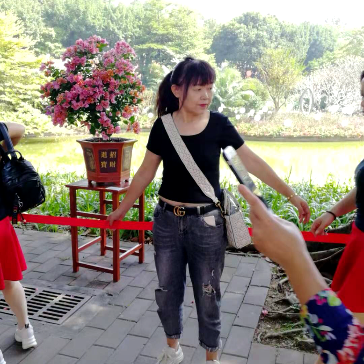 忧虑方铅笔的照片