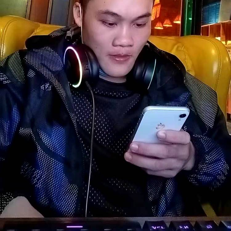 孤僻丶的照片