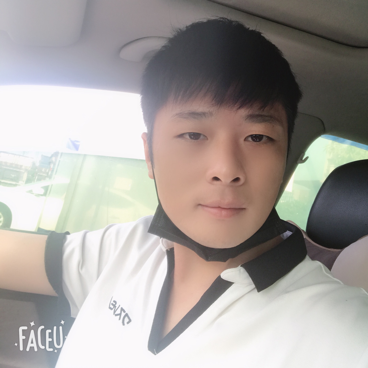 稳重倾心孤心的照片