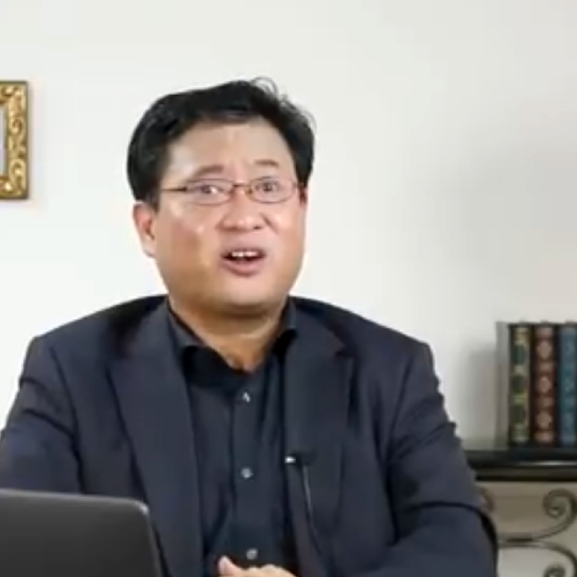 微凉回首含蓄的照片