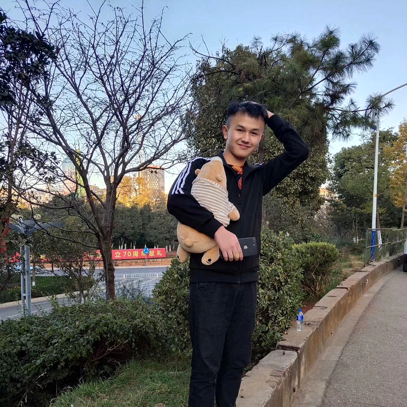 离歌有机灵的照片