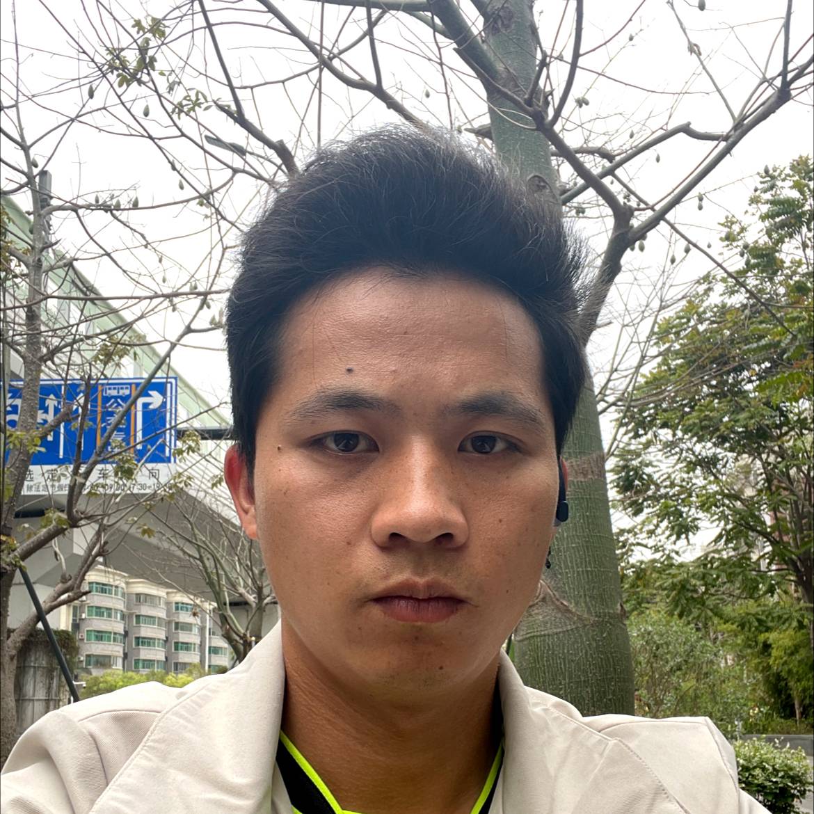 彩色邂逅冷风的照片