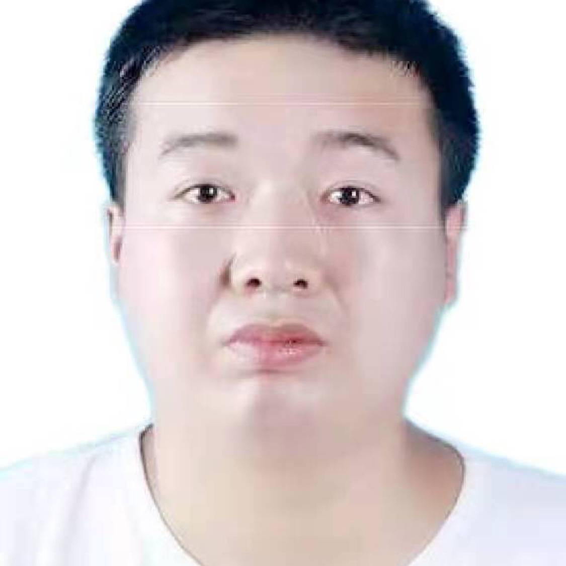 活力蹙眉眼睛的照片
