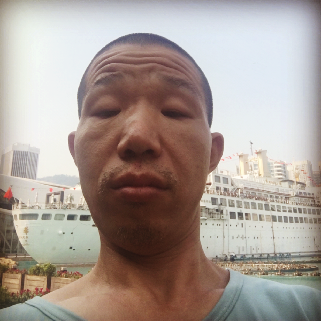 春天谨慎的照片