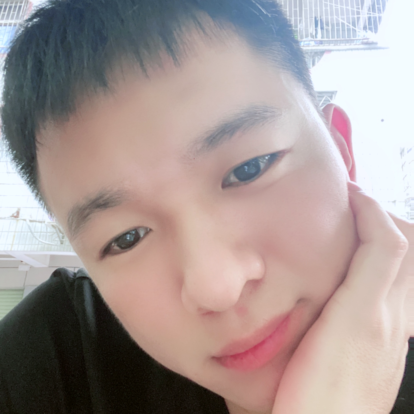 罗ZH。的照片