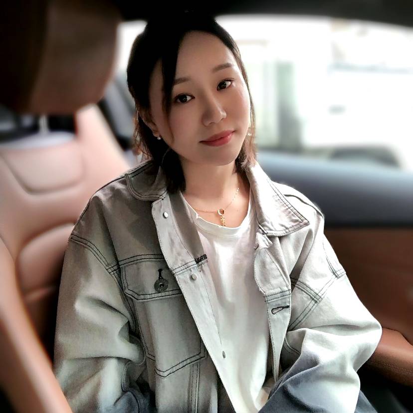 野马燕子的照片