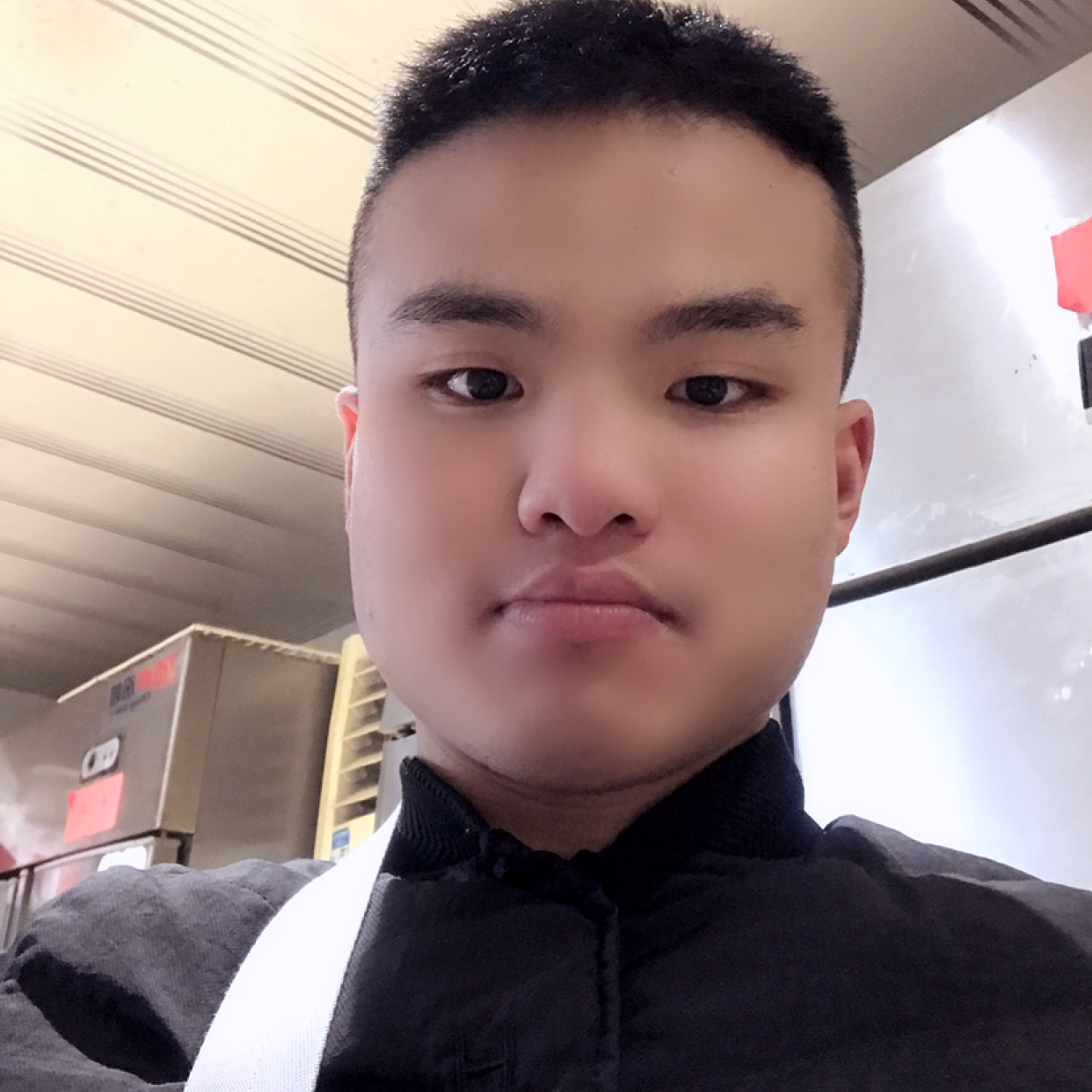 红尘的轻松的照片