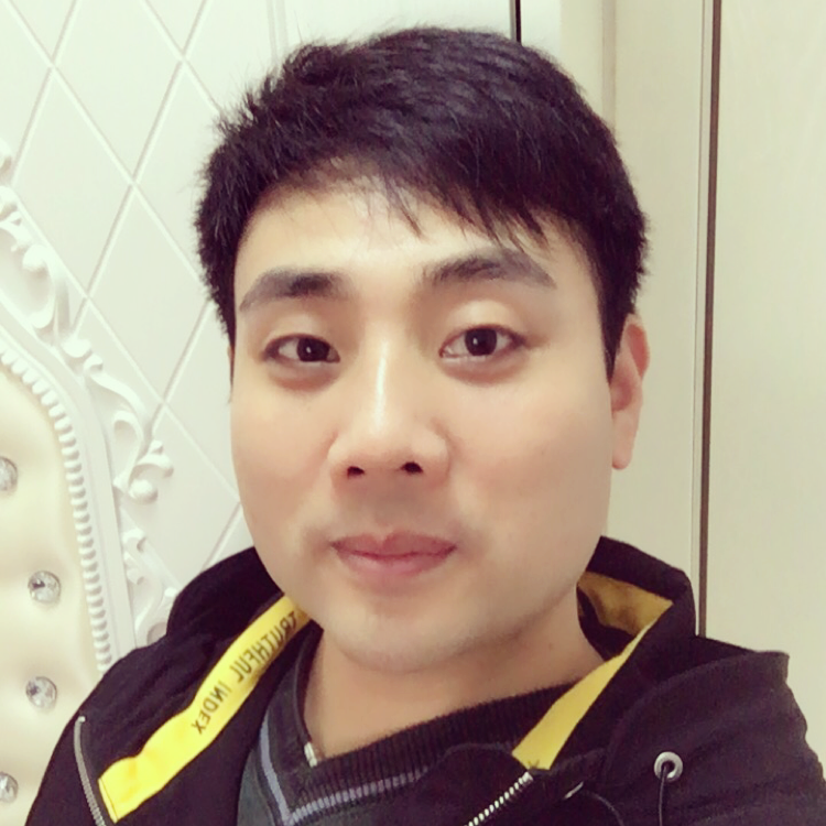 雨眼睛大的照片