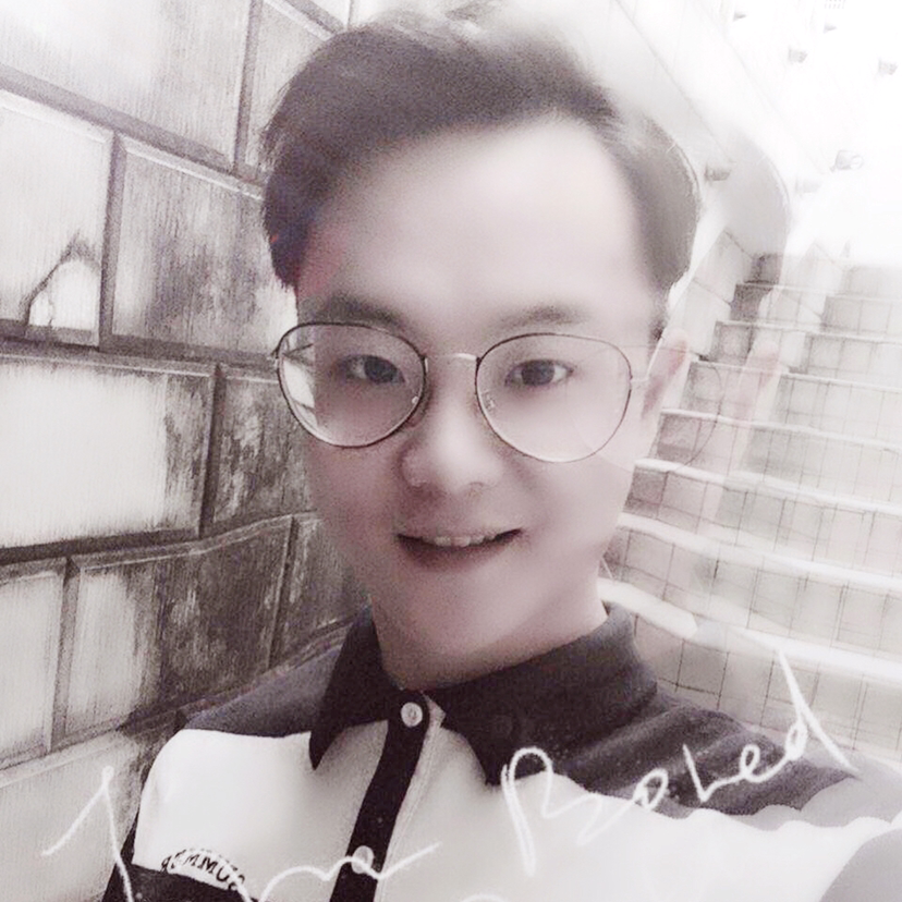 小猪的照片