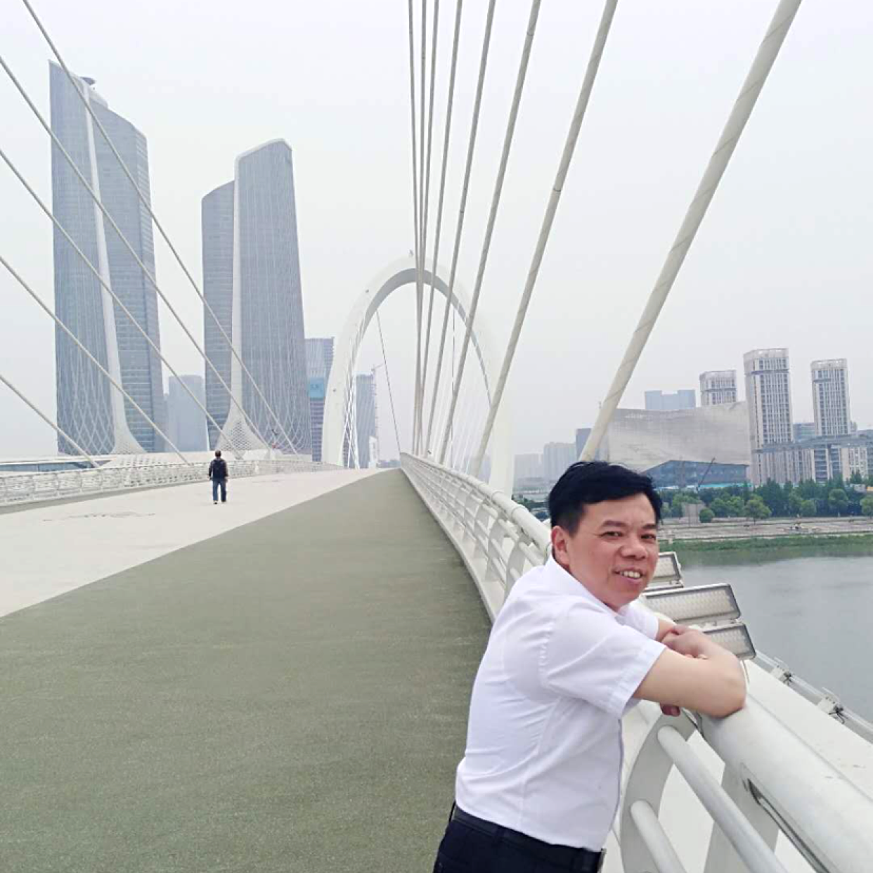 星月放弃尊敬的照片
