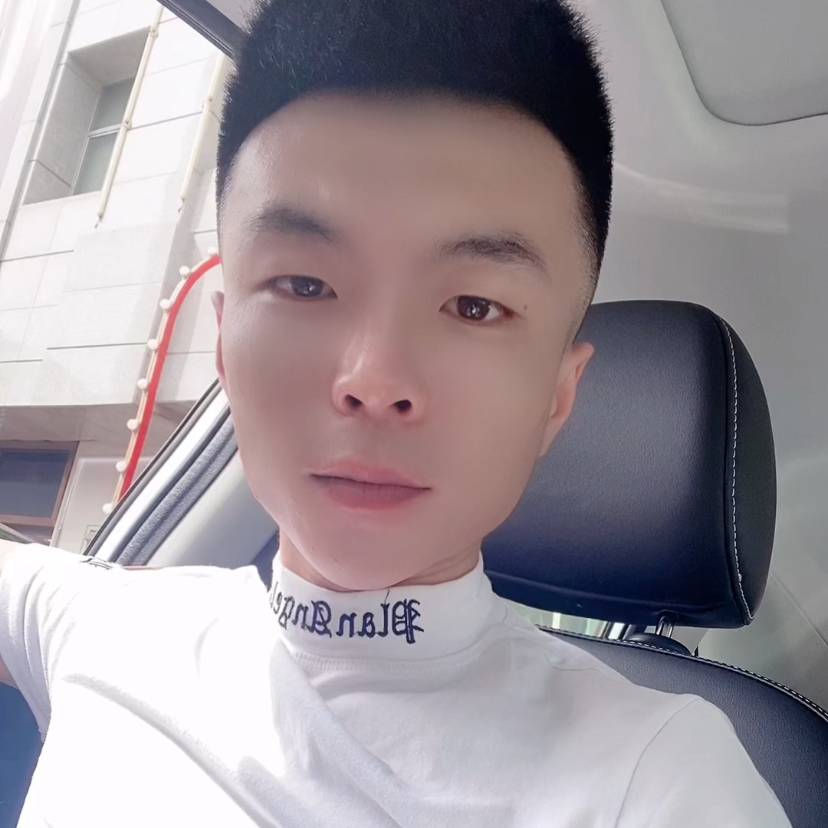 小伍g的照片